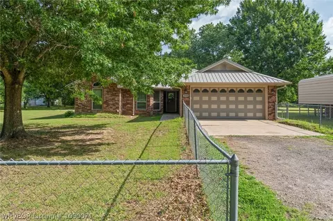 Exterior - 1608 Cole Ter, Lavaca, AR 72941 photo 8 of 9