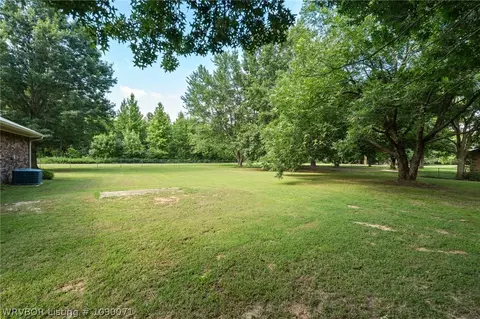 Exterior - 1608 Cole Ter, Lavaca, AR 72941 photo 5 of 9