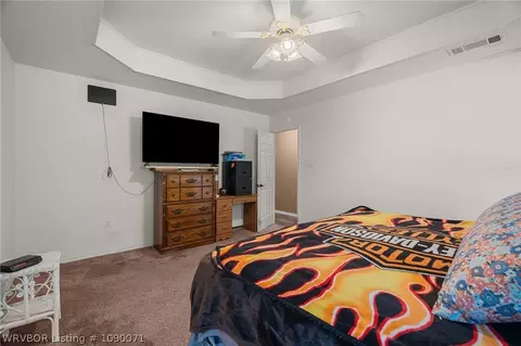 Bedroom - 1608 Cole Ter, Lavaca, AR 72941 photo 2 of 6