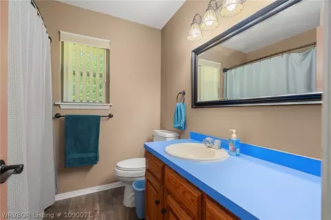 Bath - 1608 Cole Ter, Lavaca, AR 72941 photo 3 of 3