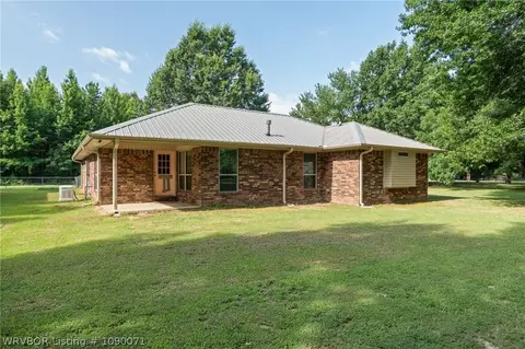 Exterior - 1608 Cole Ter, Lavaca, AR 72941 photo 2 of 9