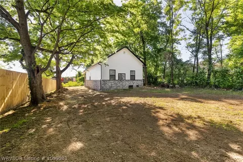 Exterior - 1423 Lyman, Fort Smith, AR 72904 photo 4 of 4