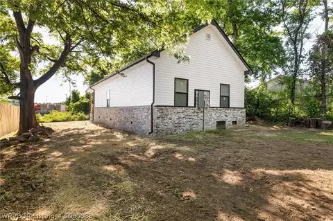 Exterior - 1423 Lyman, Fort Smith, AR 72904 photo 3 of 4