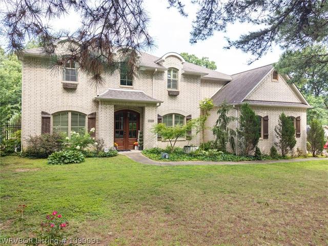 3105 S 28th St, Fort Smith, AR 72901