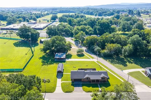 View/Area - 203 N 10th St, Paris, AR 72855 photo 3 of 3