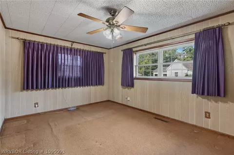 Bedroom - 203 N 10th St, Paris, AR 72855 photo 1 of 5