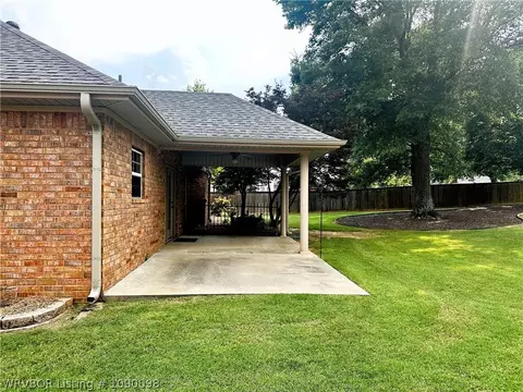 Exterior - 6901 Southfield Dr, Fort Smith, AR 72916 photo 14 of 19