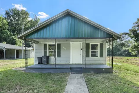 205 Sonny Walker Ln, Panama, OK 74951