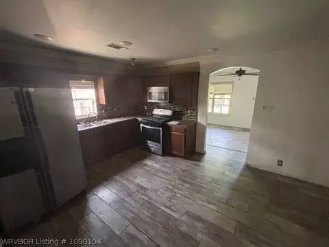 1217 N 45th St, Fort Smith, AR 72904 photo 12