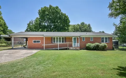 1700 Utica St, Fort Smith, AR 72901 photo 1