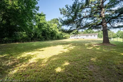Exterior - 540 544 Webster St, Greenwood, AR 72936 photo 7 of 8