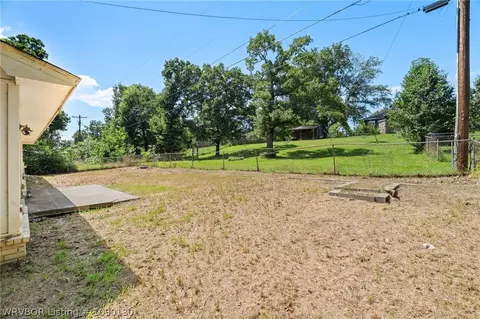8226 Dequeen Ct, Hackett, AR 72937 photo 24