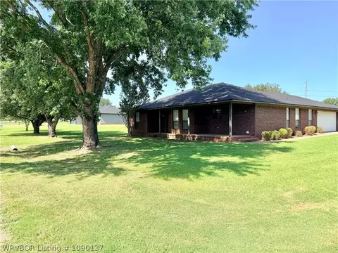 Exterior - 900 Gregory Ave, Pocola, OK 74902 photo 2 of 12