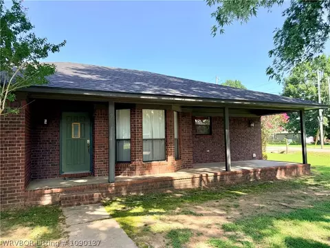 Exterior - 900 Gregory Ave, Pocola, OK 74902 photo 11 of 12