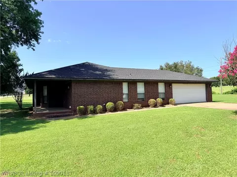 Exterior - 900 Gregory Ave, Pocola, OK 74902 photo 4 of 12