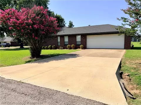 Exterior - 900 Gregory Ave, Pocola, OK 74902 photo 5 of 12