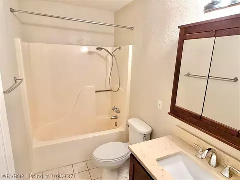Bath - 900 Gregory Ave, Pocola, OK 74902 photo 6 of 7