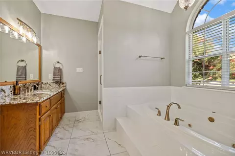 Bath - 10704 Towle Ct, Fort Smith, AR 72908 photo 1 of 9