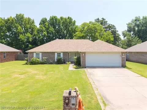 502 Jessie Dr, Lavaca, AR 72941 photo 1