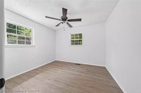 Bedroom - 6 Raleigh Cir, Fort Smith, AR 72901 photo 4 of 4