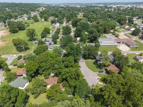View/Area - 6 Raleigh Cir, Fort Smith, AR 72901 photo 1 of 2