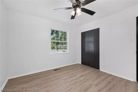 Bedroom - 6 Raleigh Cir, Fort Smith, AR 72901 photo 2 of 4