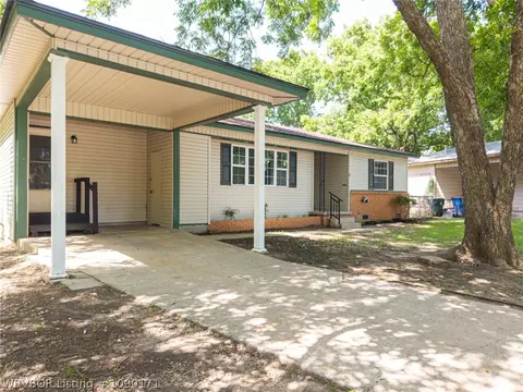 Exterior - 6 Raleigh Cir, Fort Smith, AR 72901 photo 4 of 14