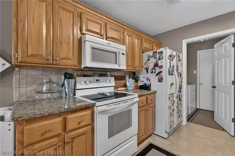 6304 Parkfront Dr, Fort Smith, AR 72916 photo 13