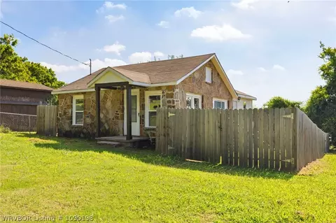 802 Buena Vista Ave, Van Buren, AR 72956