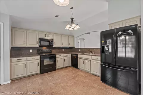 Kitchen - 8108 Avignon, Fort Smith, AR 72908 photo 1 of 4