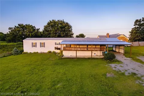 Exterior - 466710 E 1070 Rd, Sallisaw, OK 74955 photo 7 of 8