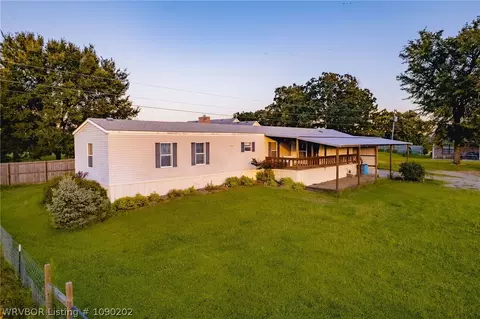 Exterior - 466710 E 1070 Rd, Sallisaw, OK 74955 photo 8 of 8