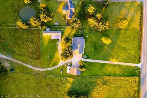 View/Area - 466710 E 1070 Rd, Sallisaw, OK 74955 photo 2 of 2