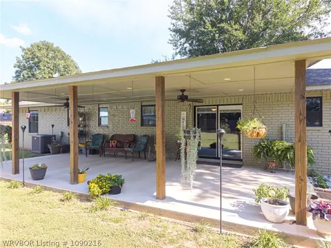 Exterior - 473101 E 1127 Rd, Muldrow, OK 74948 photo 6 of 8