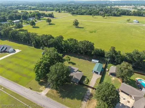 View/Area - 473101 E 1127 Rd, Muldrow, OK 74948 photo 2 of 4
