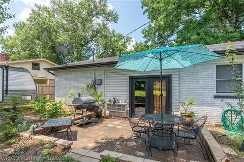 Exterior - 7609 Cheryl Ln, Fort Smith, AR 72908 photo 3 of 5