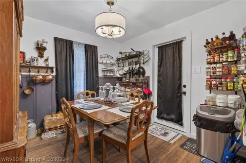 Dining - 7609 Cheryl Ln, Fort Smith, AR 72908 photo 1 of 1