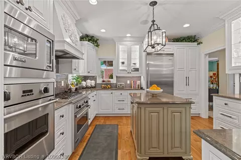 Kitchen - 5311 Hardscrabble Way, Fort Smith, AR 72903 photo 4 of 9