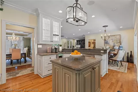 Kitchen - 5311 Hardscrabble Way, Fort Smith, AR 72903 photo 3 of 9