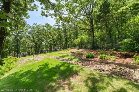 Exterior - 5311 Hardscrabble Way, Fort Smith, AR 72903 photo 9 of 10