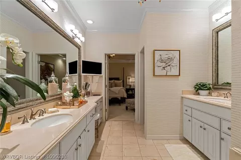 Bath - 5311 Hardscrabble Way, Fort Smith, AR 72903 photo 3 of 8