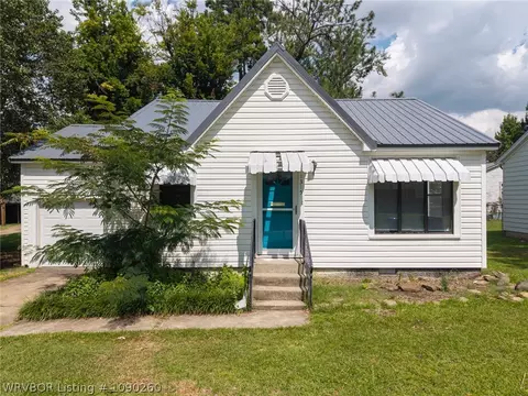 1315 S 26th St, Fort Smith, AR 72901 photo 1