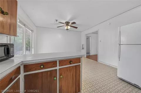 Entry Way - 1621 Boston St, Fort Smith, AR 72901 photo 1 of 2