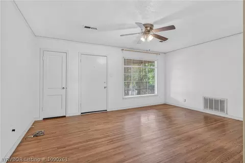Living - 1621 Boston St, Fort Smith, AR 72901 photo 1 of 3