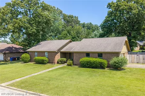 1804 Brooken Hill Dr, Fort Smith, AR 72908 photo 3