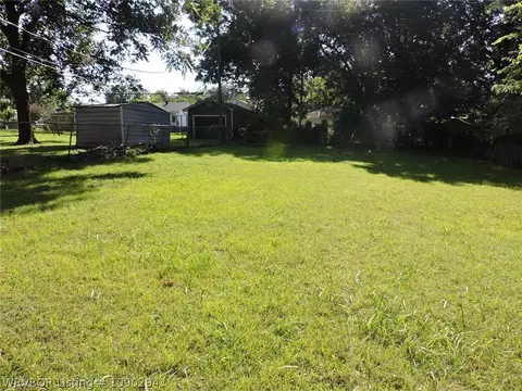 Exterior - 535 N 39th St, Fort Smith, AR 72903 photo 2 of 7