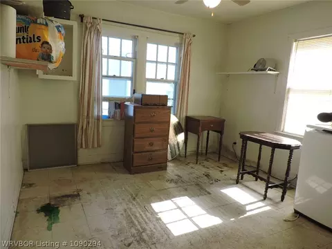 Bedroom - 535 N 39th St, Fort Smith, AR 72903 photo 1 of 3