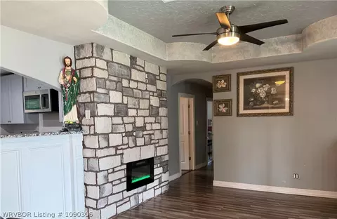 Entry Way - 3419 N 25th St, Fort Smith, AR 72904 photo 1 of 2