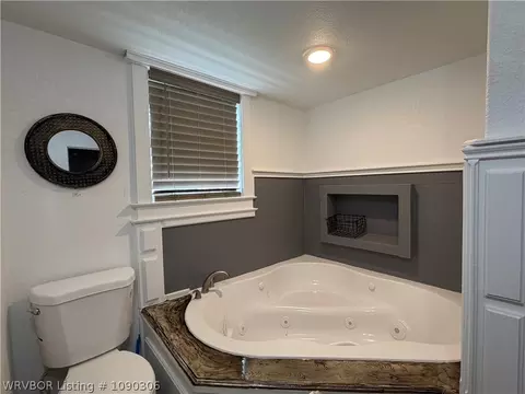 Bath - 3419 N 25th St, Fort Smith, AR 72904 photo 2 of 5