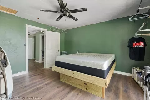 Bedroom - 1900 S 12th St, Fort Smith, AR 72901 photo 2 of 3